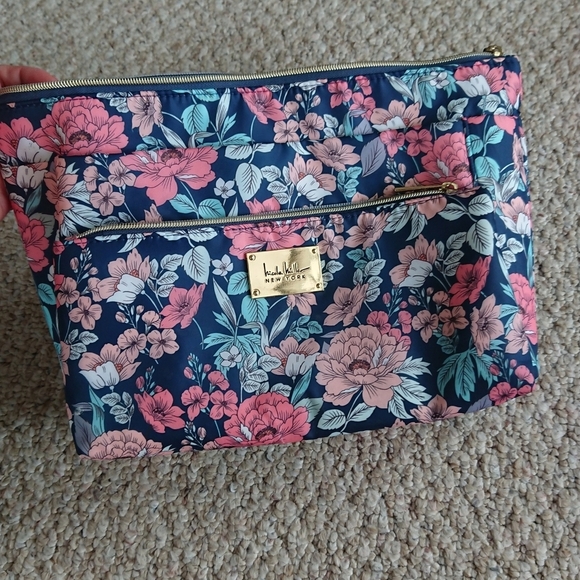 Nicole Miller Handbags - Nicole Miller Travel Makeup Toiletries Bag Floral Pink blue Large 12"x8.5"x3"